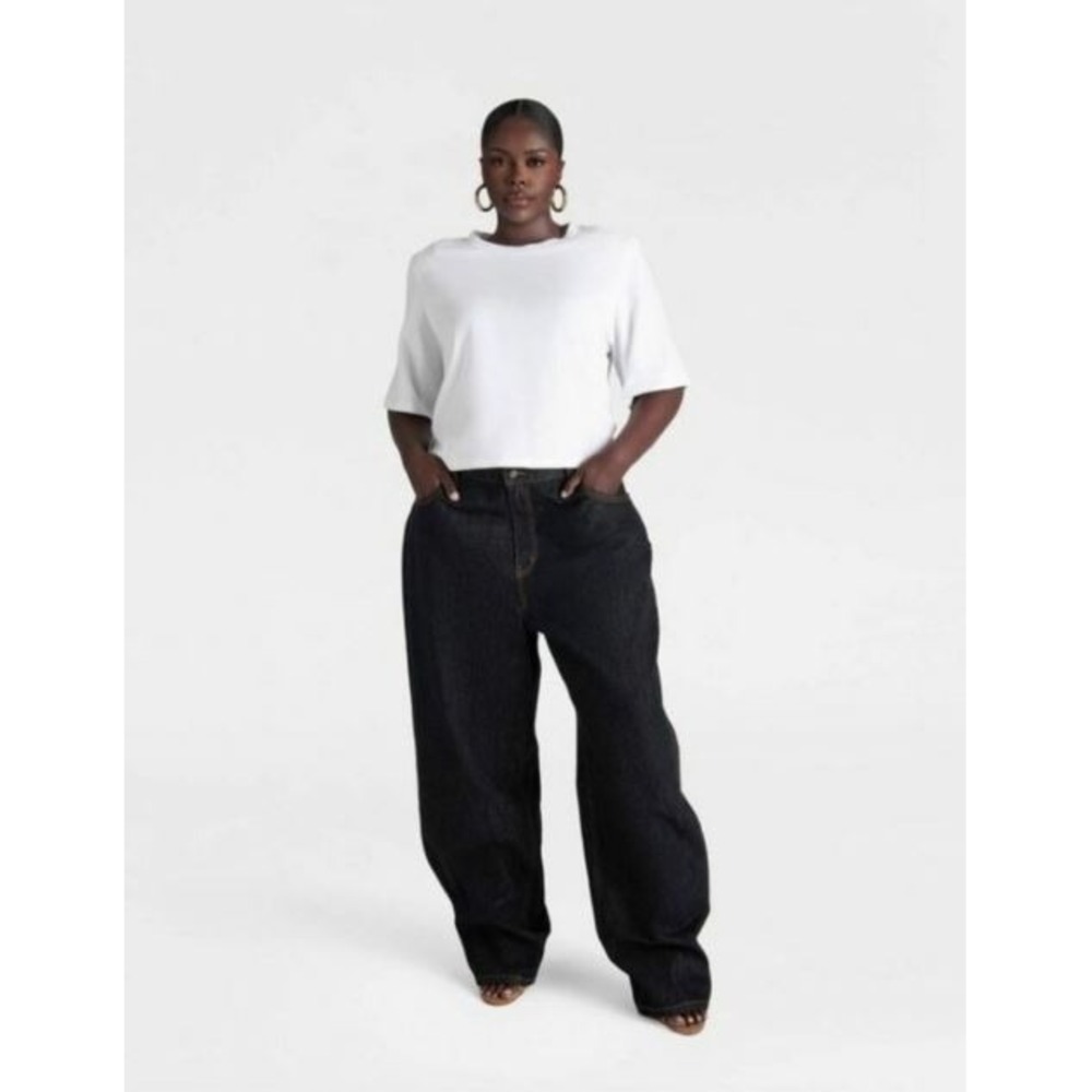 High-Rise Wide-Leg Cropped Jeans in Black